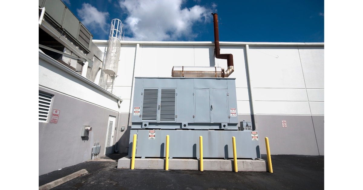 Sejarah Penemuan Genset dan Perkembangannya di Indonesia